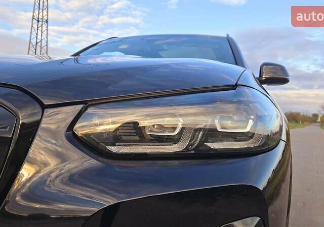 Черный БМВ iX3, объемом двигателя 0 л и пробегом 50 тыс. км за 41850 $, фото 13 на Automoto.ua