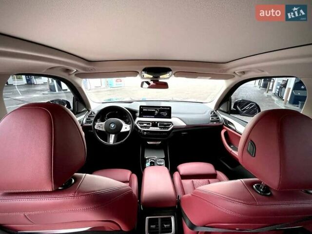 Черный БМВ iX3, объемом двигателя 0 л и пробегом 800 тыс. км за 42000 $, фото 4 на Automoto.ua