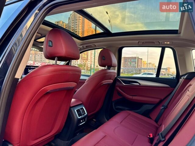 Черный БМВ iX3, объемом двигателя 0 л и пробегом 23 тыс. км за 39999 $, фото 39 на Automoto.ua