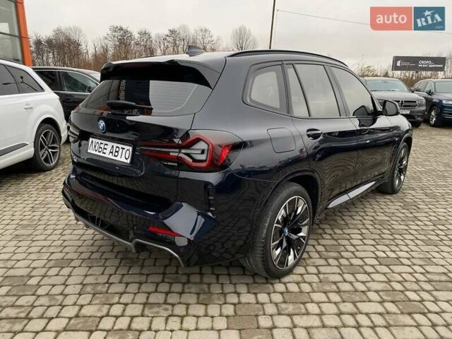 Черный БМВ iX3, объемом двигателя 0 л и пробегом 3 тыс. км за 36900 $, фото 9 на Automoto.ua