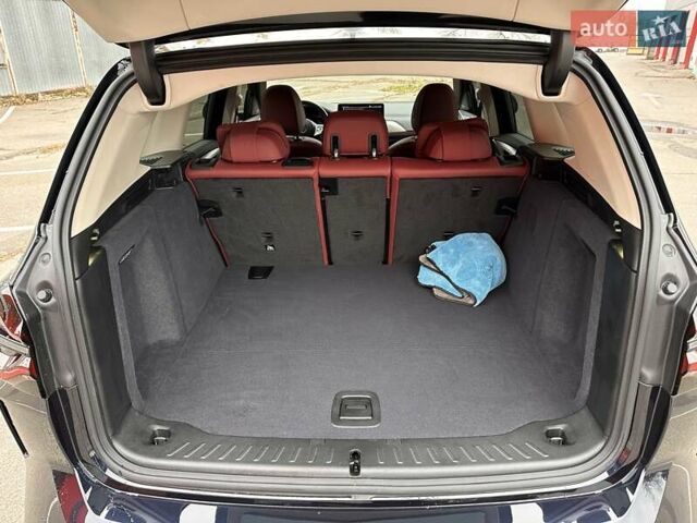 Черный БМВ iX3, объемом двигателя 0 л и пробегом 7 тыс. км за 37900 $, фото 8 на Automoto.ua