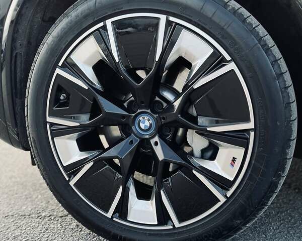 Черный БМВ iX3, объемом двигателя 0 л и пробегом 10 тыс. км за 40000 $, фото 7 на Automoto.ua