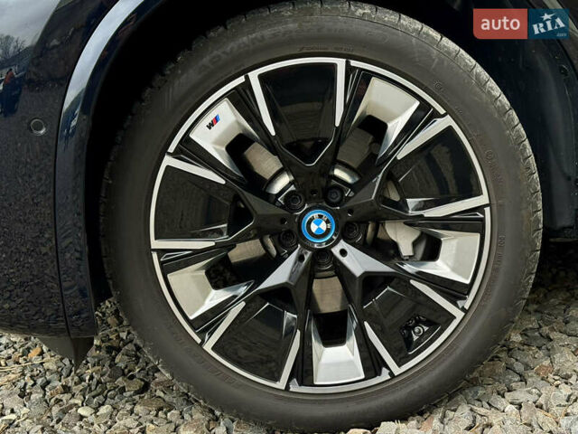 Черный БМВ iX3, объемом двигателя 0 л и пробегом 28 тыс. км за 45000 $, фото 6 на Automoto.ua