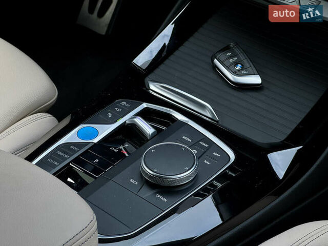 Черный БМВ iX3, объемом двигателя 0 л и пробегом 28 тыс. км за 45000 $, фото 29 на Automoto.ua
