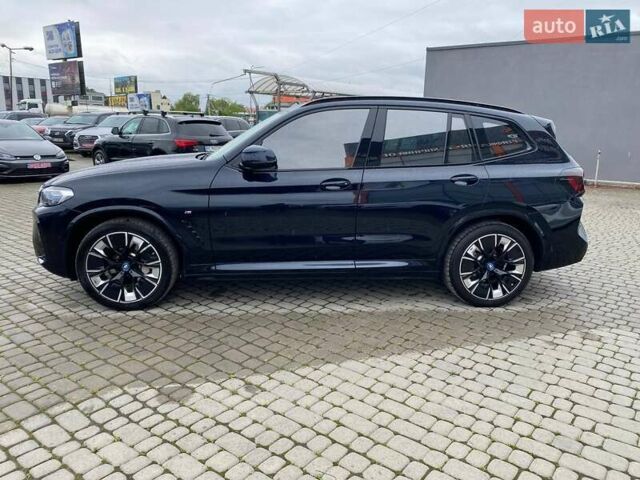 Черный БМВ iX3, объемом двигателя 0 л и пробегом 6 тыс. км за 36400 $, фото 3 на Automoto.ua