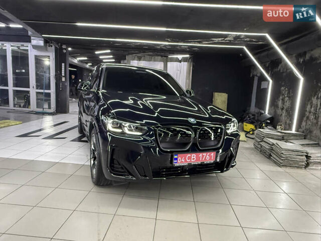 Черный БМВ iX3, объемом двигателя 0 л и пробегом 9 тыс. км за 42000 $, фото 1 на Automoto.ua