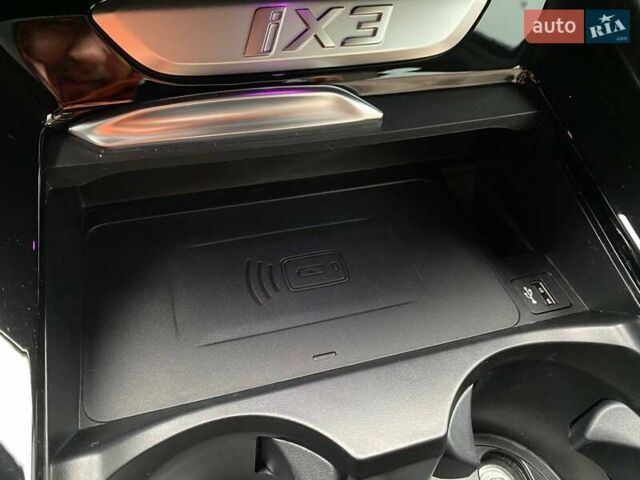 Черный БМВ iX3, объемом двигателя 0 л и пробегом 3 тыс. км за 36900 $, фото 24 на Automoto.ua