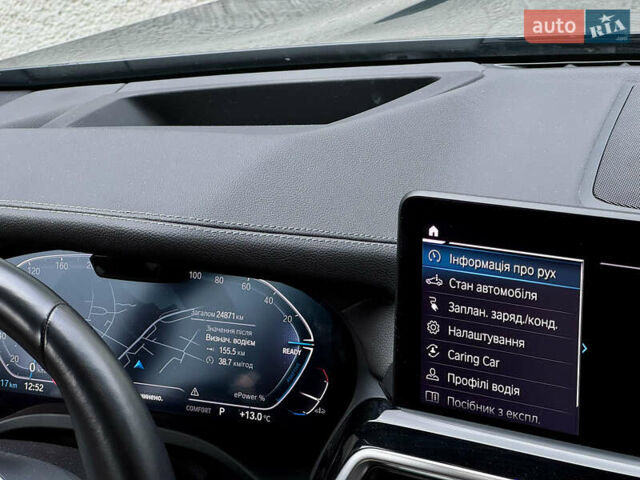 Черный БМВ iX3, объемом двигателя 0 л и пробегом 28 тыс. км за 45000 $, фото 35 на Automoto.ua