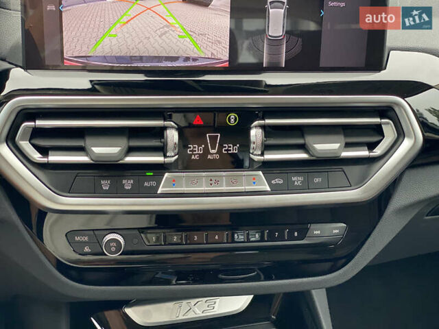 Черный БМВ iX3, объемом двигателя 0 л и пробегом 1 тыс. км за 39999 $, фото 22 на Automoto.ua