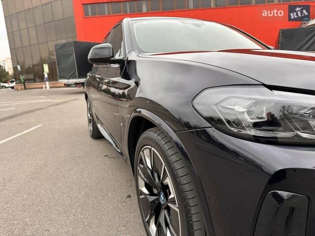 Черный БМВ iX3, объемом двигателя 0 л и пробегом 7 тыс. км за 37900 $, фото 24 на Automoto.ua