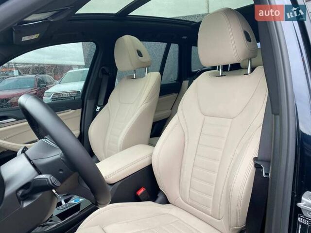 Черный БМВ iX3, объемом двигателя 0 л и пробегом 6 тыс. км за 36400 $, фото 21 на Automoto.ua