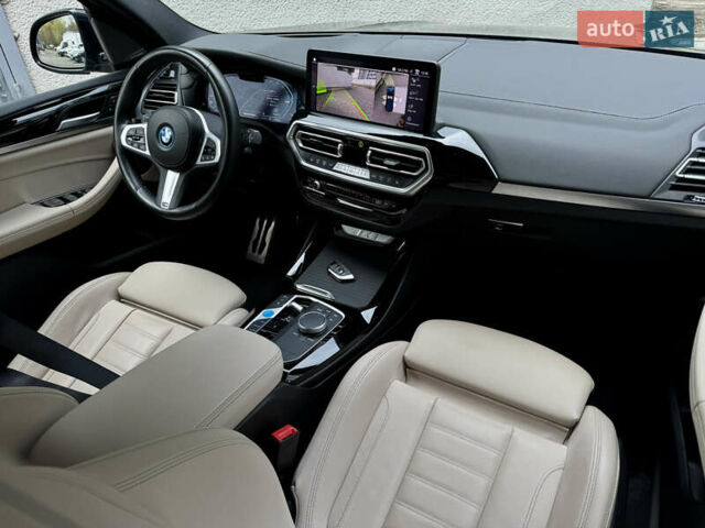 Черный БМВ iX3, объемом двигателя 0 л и пробегом 28 тыс. км за 45000 $, фото 26 на Automoto.ua