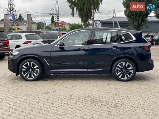 Черный БМВ iX3, объемом двигателя 0 л и пробегом 1 тыс. км за 39999 $, фото 4 на Automoto.ua