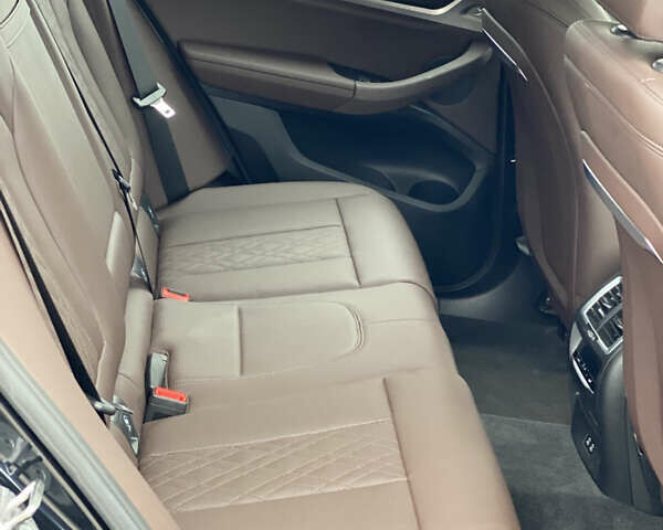 Черный БМВ iX3, объемом двигателя 0 л и пробегом 1 тыс. км за 39999 $, фото 32 на Automoto.ua