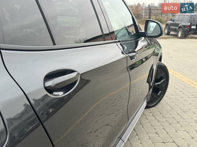 Коричневий БМВ iX3, об'ємом двигуна 0 л та пробігом 119 тис. км за 31500 $, фото 11 на Automoto.ua