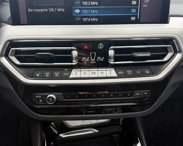 Коричневый БМВ iX3, объемом двигателя 0 л и пробегом 9 тыс. км за 39999 $, фото 16 на Automoto.ua