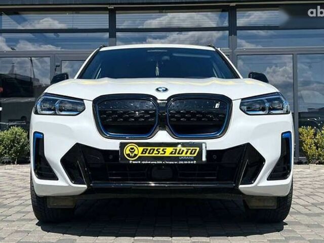 БМВ iX3, объемом двигателя 0 л и пробегом 38 тыс. км за 51500 $, фото 1 на Automoto.ua