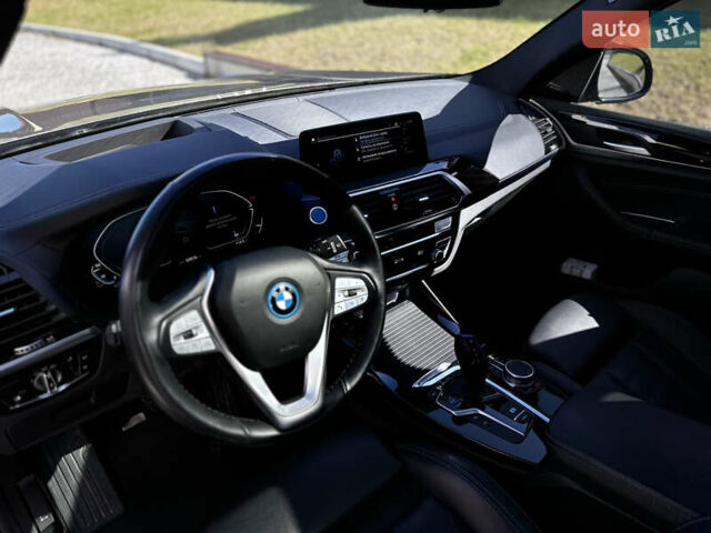 БМВ iX3, объемом двигателя 0 л и пробегом 49 тыс. км за 34900 $, фото 12 на Automoto.ua