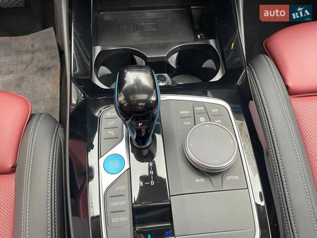 БМВ iX3, объемом двигателя 0 л и пробегом 30 тыс. км за 32700 $, фото 14 на Automoto.ua