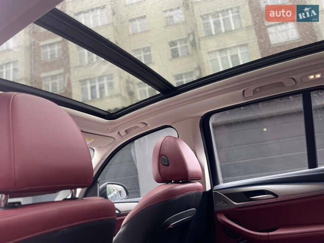 БМВ iX3, объемом двигателя 0 л и пробегом 30 тыс. км за 32700 $, фото 13 на Automoto.ua