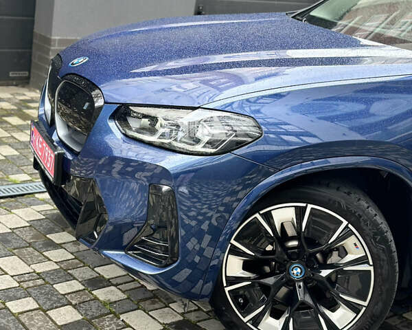БМВ iX3, объемом двигателя 0 л и пробегом 30 тыс. км за 32700 $, фото 8 на Automoto.ua