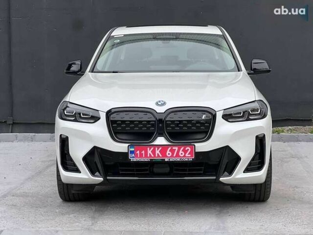 БМВ iX3, объемом двигателя 0 л и пробегом 4 тыс. км за 38000 $, фото 2 на Automoto.ua