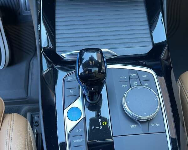 Серый БМВ iX3, объемом двигателя 0 л и пробегом 39 тыс. км за 38000 $, фото 19 на Automoto.ua