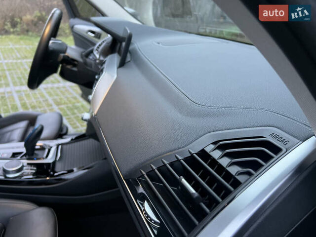 Сірий БМВ iX3, об'ємом двигуна 0 л та пробігом 88 тис. км за 33000 $, фото 35 на Automoto.ua