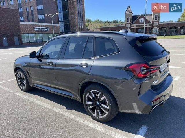 Серый БМВ iX3, объемом двигателя 0 л и пробегом 39 тыс. км за 38000 $, фото 8 на Automoto.ua