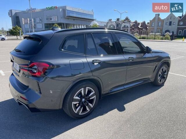 Серый БМВ iX3, объемом двигателя 0 л и пробегом 39 тыс. км за 38000 $, фото 10 на Automoto.ua