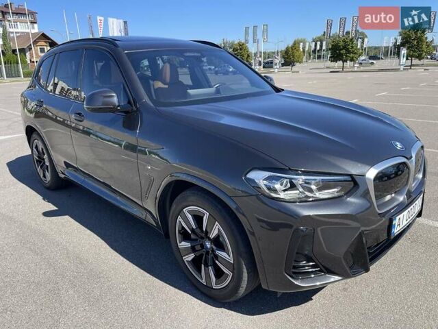Серый БМВ iX3, объемом двигателя 0 л и пробегом 39 тыс. км за 38000 $, фото 13 на Automoto.ua