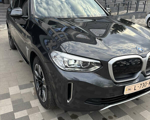 Серый БМВ iX3, объемом двигателя 0 л и пробегом 133 тыс. км за 34999 $, фото 20 на Automoto.ua