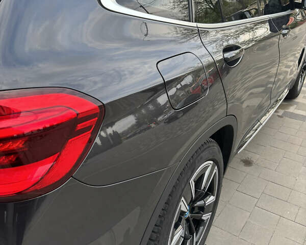 Серый БМВ iX3, объемом двигателя 0 л и пробегом 133 тыс. км за 34999 $, фото 15 на Automoto.ua