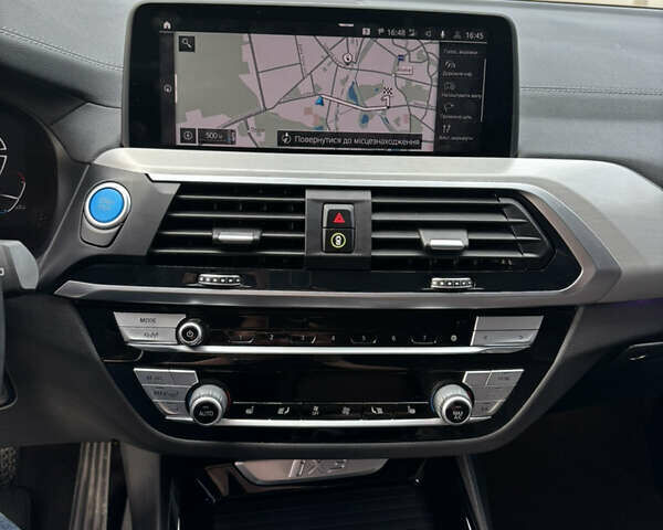 Серый БМВ iX3, объемом двигателя 0 л и пробегом 133 тыс. км за 34999 $, фото 31 на Automoto.ua