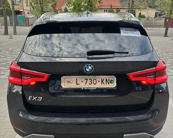Серый БМВ iX3, объемом двигателя 0 л и пробегом 133 тыс. км за 34999 $, фото 11 на Automoto.ua