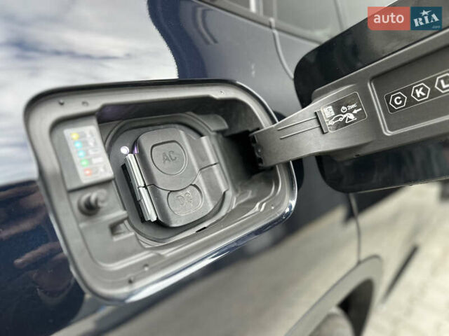 Синий БМВ iX3, объемом двигателя 0 л и пробегом 112 тыс. км за 33400 $, фото 82 на Automoto.ua