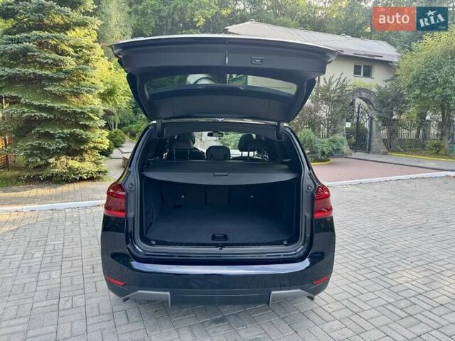 Синій БМВ iX3, об'ємом двигуна 0 л та пробігом 175 тис. км за 26900 $, фото 74 на Automoto.ua