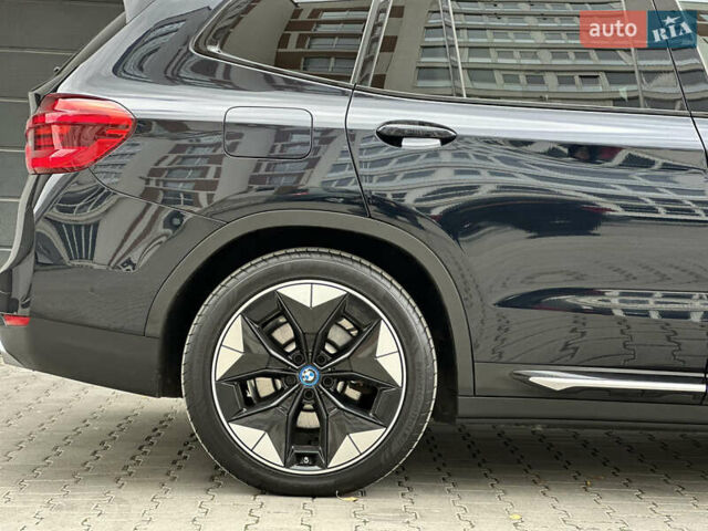 Синий БМВ iX3, объемом двигателя 0 л и пробегом 112 тыс. км за 33400 $, фото 32 на Automoto.ua