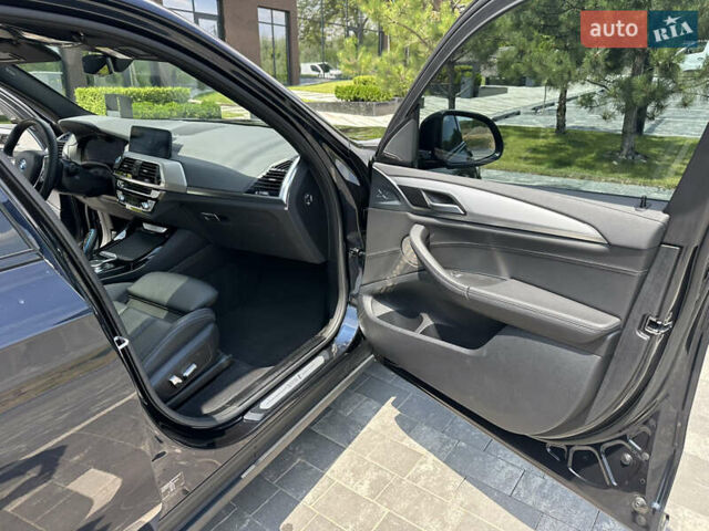 Синий БМВ iX3, объемом двигателя 0 л и пробегом 65 тыс. км за 34399 $, фото 36 на Automoto.ua