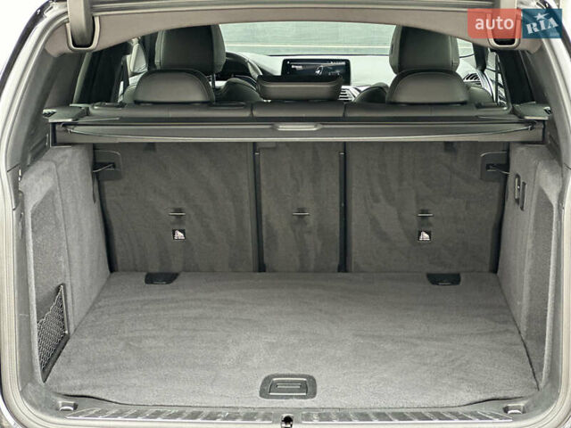 Синий БМВ iX3, объемом двигателя 0 л и пробегом 112 тыс. км за 33400 $, фото 51 на Automoto.ua