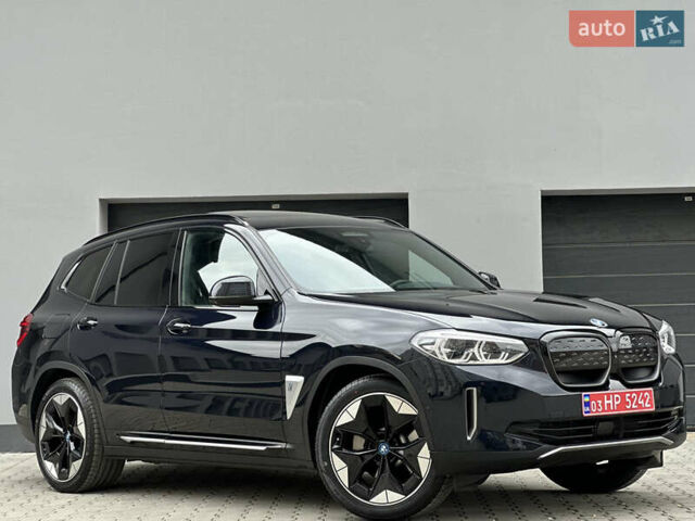 Синий БМВ iX3, объемом двигателя 0 л и пробегом 112 тыс. км за 33400 $, фото 5 на Automoto.ua