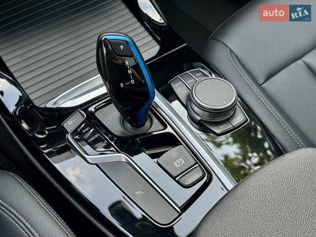 Синій БМВ iX3, об'ємом двигуна 0 л та пробігом 175 тис. км за 26900 $, фото 62 на Automoto.ua