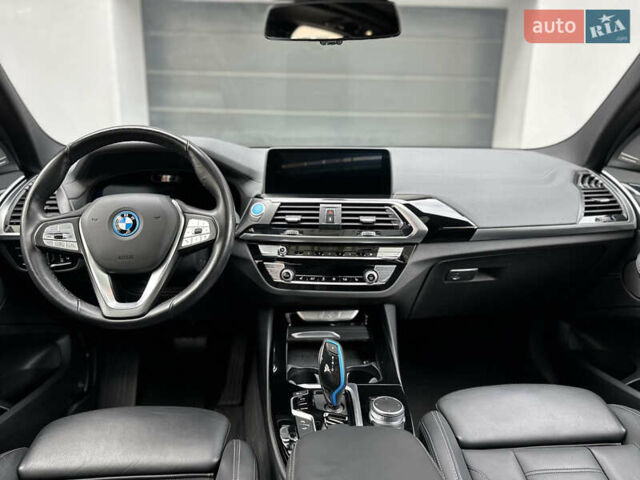 Синий БМВ iX3, объемом двигателя 0 л и пробегом 112 тыс. км за 33400 $, фото 74 на Automoto.ua