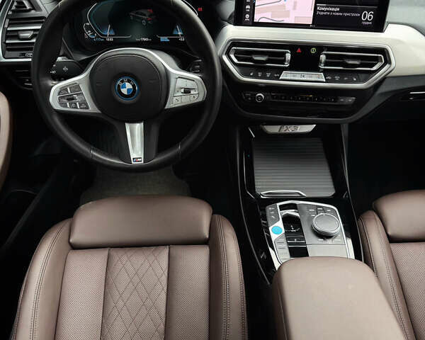 Синій БМВ iX3, об'ємом двигуна 0 л та пробігом 17 тис. км за 38500 $, фото 8 на Automoto.ua