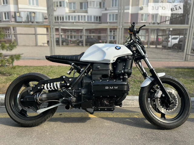 Белый БМВ K 1100LT, объемом двигателя 1.1 л и пробегом 1 тыс. км за 8000 $, фото 1 на Automoto.ua