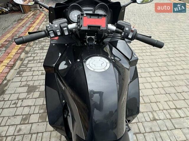 Черный БМВ K 1200GT, объемом двигателя 1.2 л и пробегом 15 тыс. км за 7500 $, фото 39 на Automoto.ua