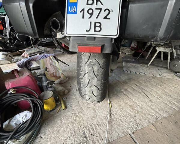 Черный БМВ K 1200RS, объемом двигателя 1.2 л и пробегом 30 тыс. км за 5100 $, фото 3 на Automoto.ua