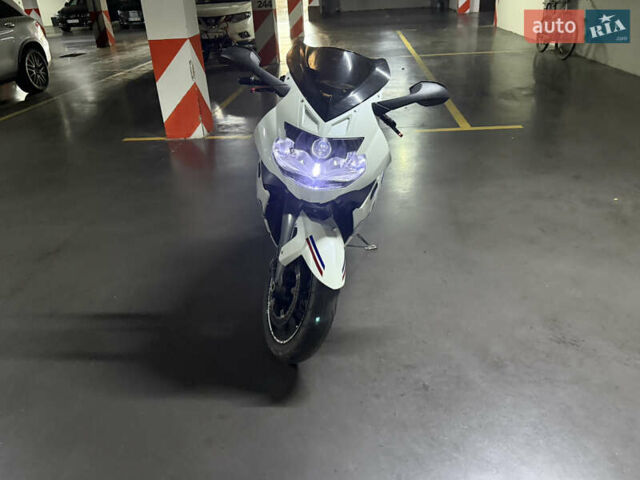 Белый БМВ K 1300R, объемом двигателя 1.5 л и пробегом 24 тыс. км за 9200 $, фото 7 на Automoto.ua