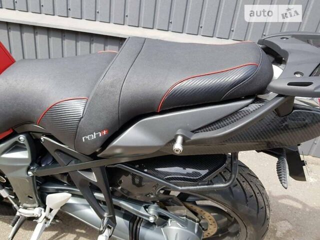 Червоний БМВ K 1300R, об'ємом двигуна 0 л та пробігом 40 тис. км за 10000 $, фото 10 на Automoto.ua