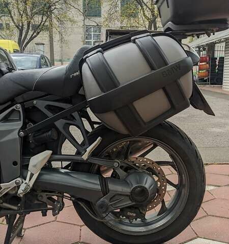 БМВ K 1300R, объемом двигателя 0 л и пробегом 74 тыс. км за 9000 $, фото 9 на Automoto.ua